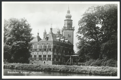 17190 Gezicht op het Kasteel Nijenrode (Straatweg 25) te Breukelen.